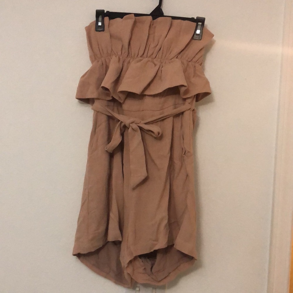 Mittoshop Strapless Ruffle Romper - Picture 2 of 6